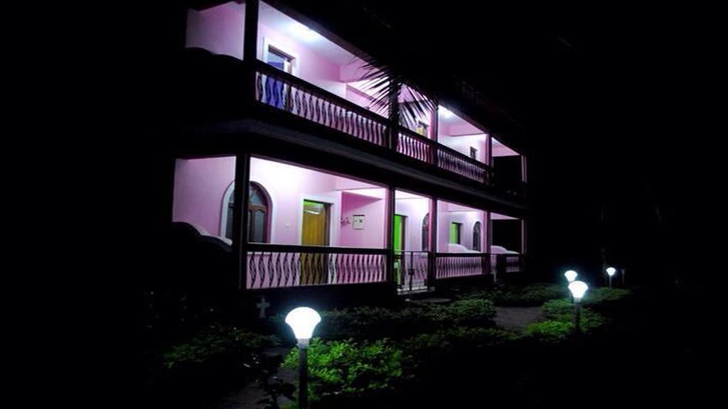 Peter'S Paradise Hotel Salcete Екстериор снимка